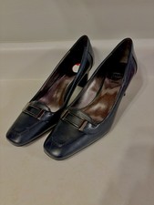 Circa Comfort Joan & David Damara Size 7.5 Navy Blue Pointed Leather Pumps
