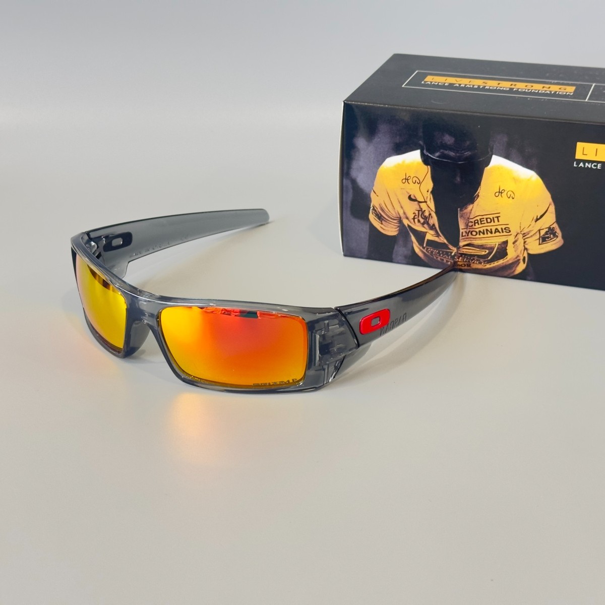 Oakley Gascan OO9014 Polarized Sunglasses Gray transparent frame