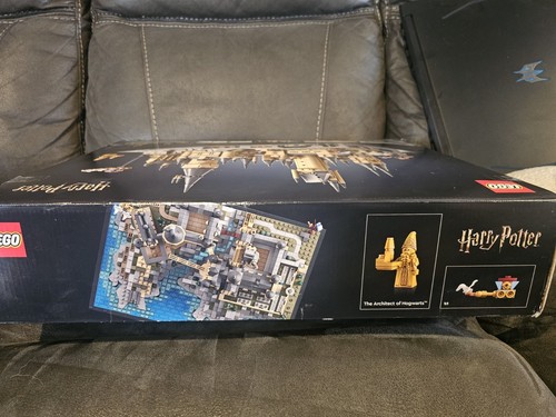 LEGO Harry Potter: Schloss und Gelände Hogwarts 76419 Brandneu Versiegelt - Bild 3 von 10
