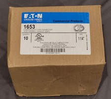 LOT OF 10 EATON # 1653 COMPRESSION TYPE BOX CONNECTOR 1- 1/4 FOR EMT