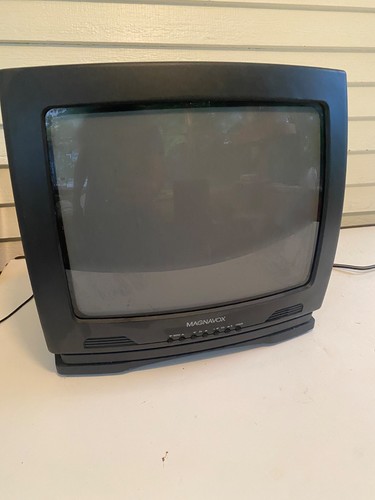 Magnavox 13PR12 C121 13" CRT TV - Gaming TV
