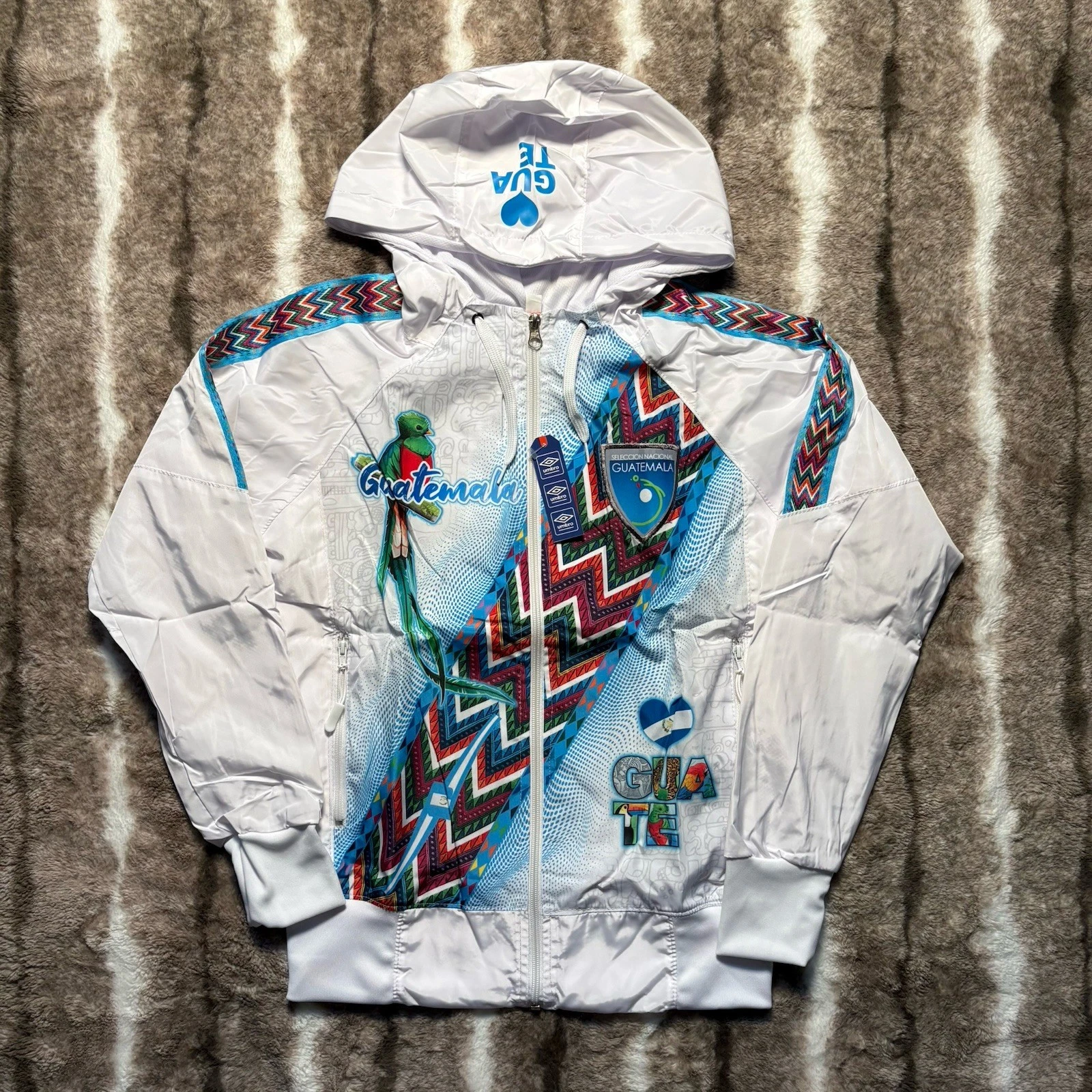 Umbro Youth Soccer Track Jacket Seleccion Nacional Guatemala White Sz: 10 NWT