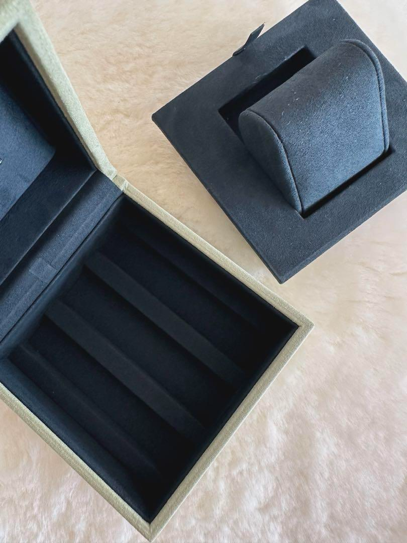 Van Cleef & Arpels genuine watch square case box Used Japan