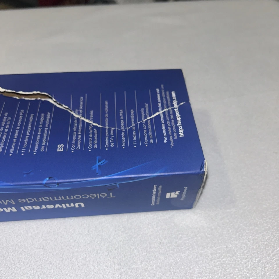 PS4 Controller Official Universal Media Remote. New Damaged Box - Image 4 of 4