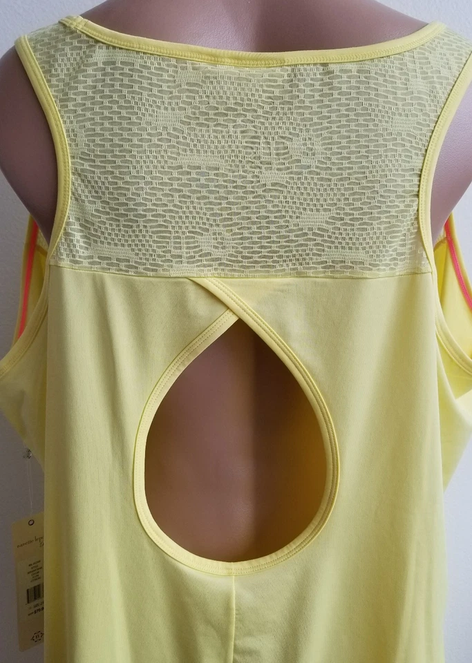 Camiseta sin mangas Nanette Lepore Play para mujer de malla amarilla y espalda recortada talla grande 1X Foto 4 de 4