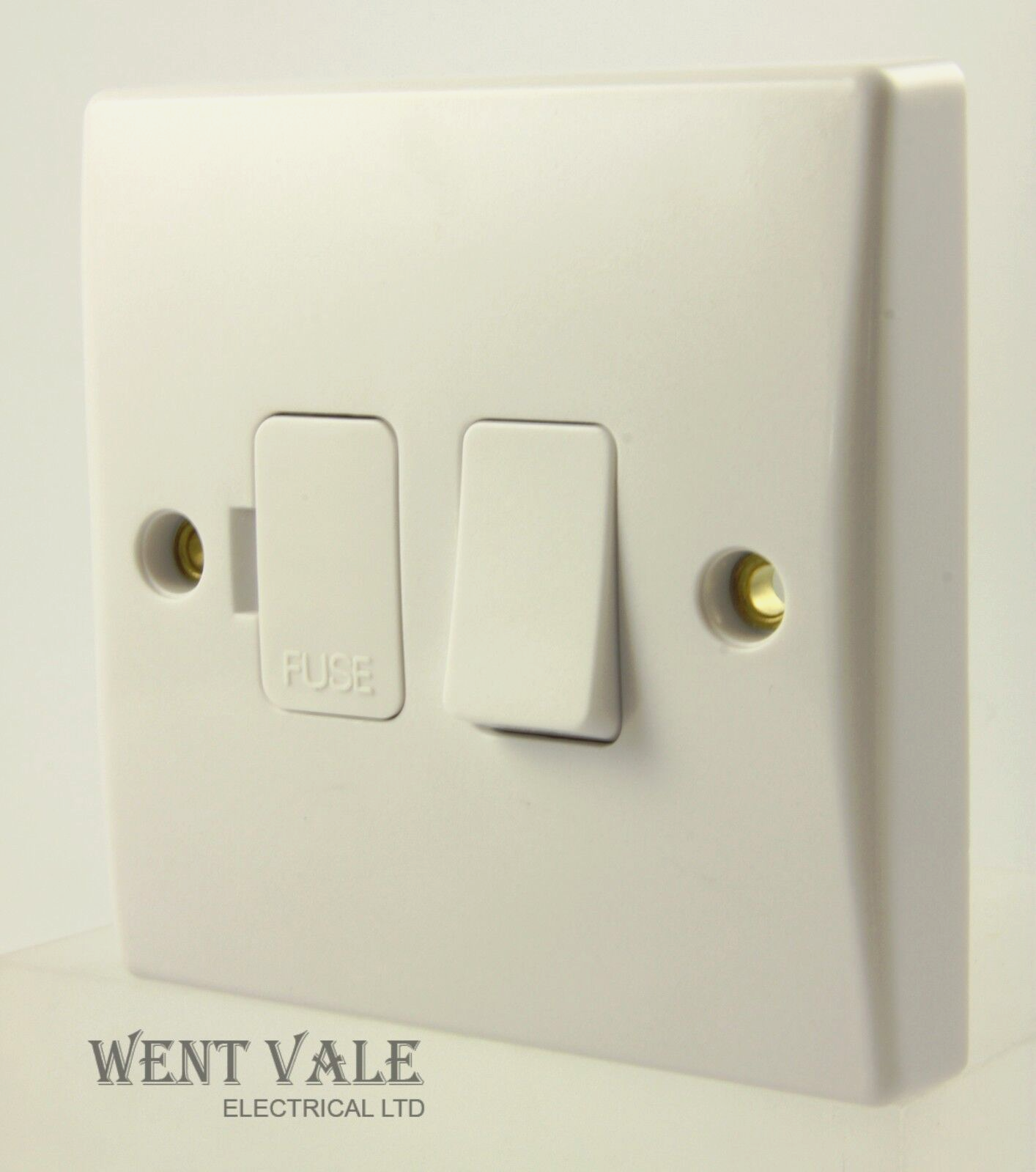 GET Ultimate Slimline - GU5013 - 13a Switched Fused Connection Unit + F/Outlet