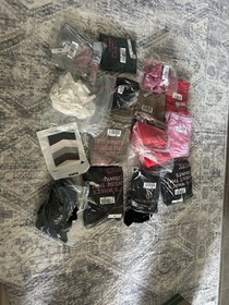 LARGE LOT of VICTORIA SECRET 138 Total Pieces