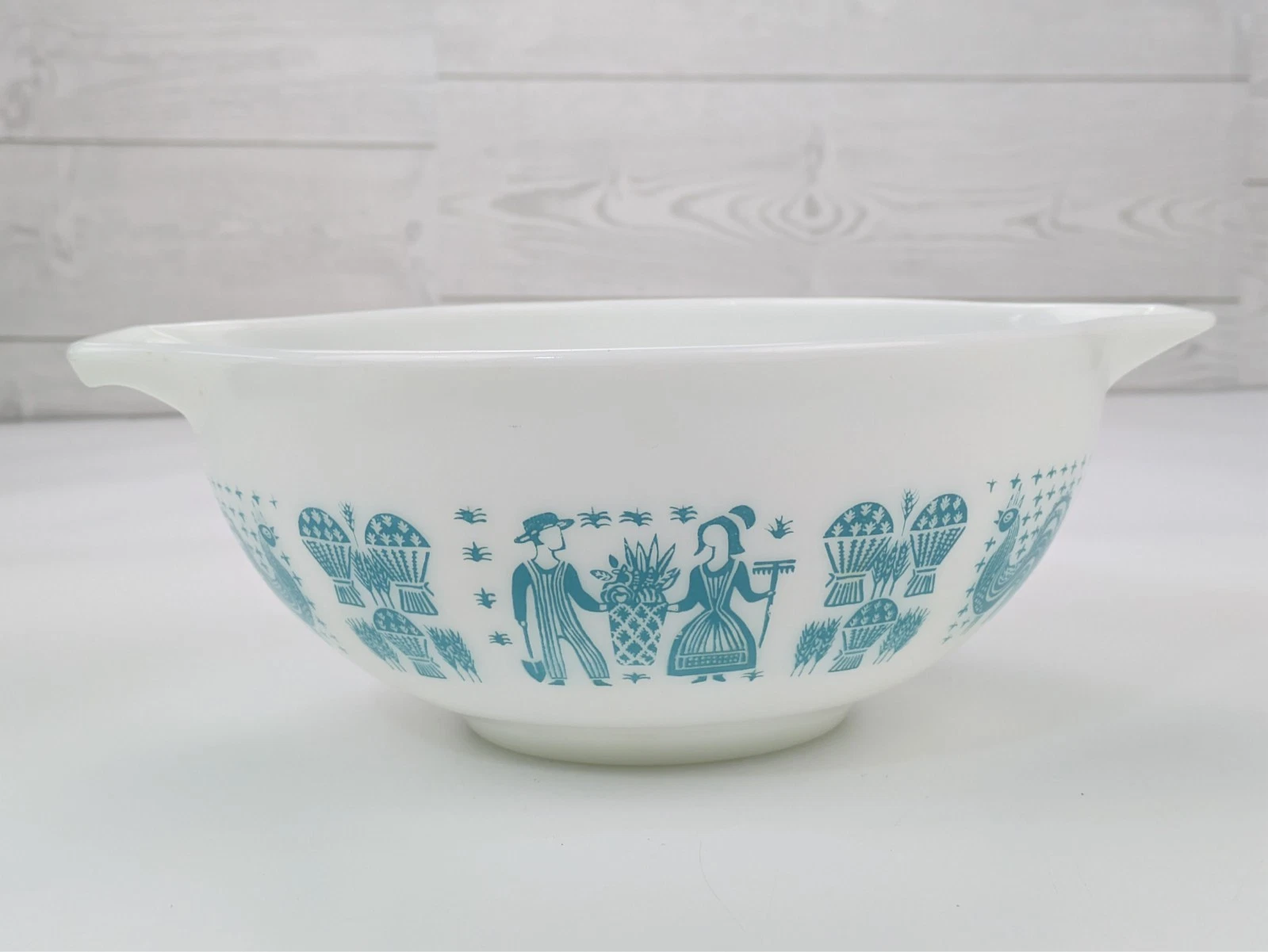 Vintage Pyrex 2.5Qt Mixing Bowl #443 Turquoise Blue Cinderella Amish Butterprint