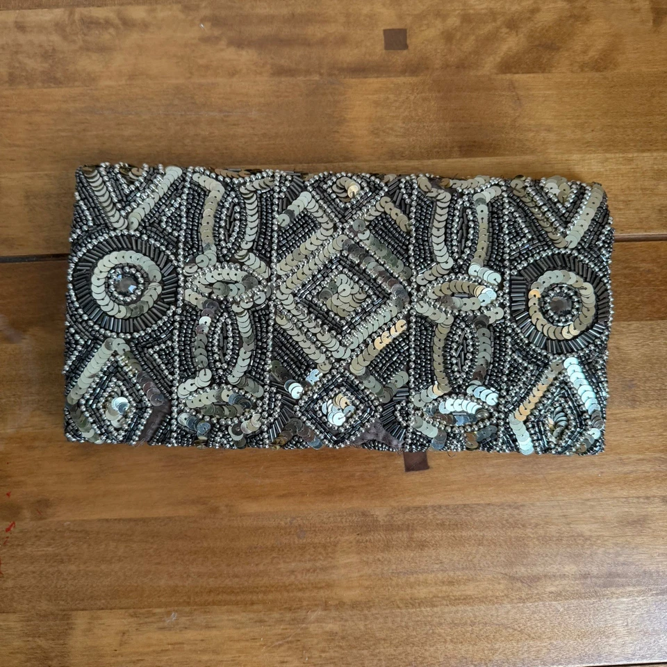 New Look Beaded Clutch Bag Gold Silver Sequin Evening Party Chain Strap Xmas - Image 3 of 4