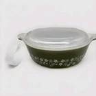 READ Vintage Pyrex 470-C Olive Green Floral Casserole Dish w Lid Chip on Lid