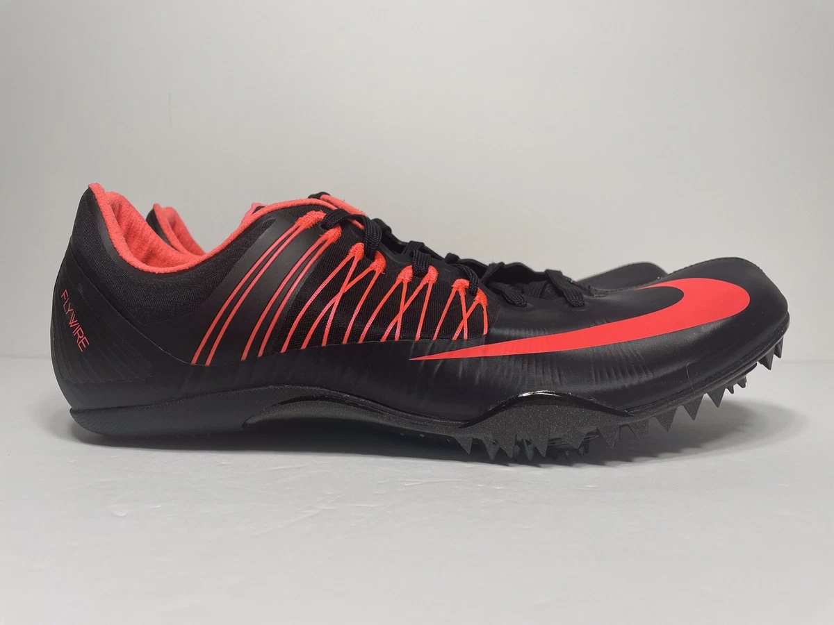 Nike celar top