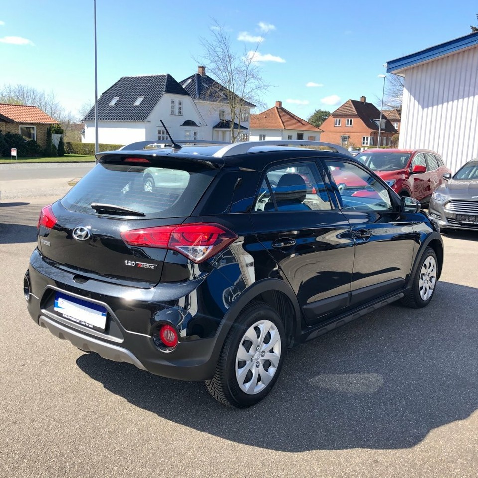 Hyundai cross coupe