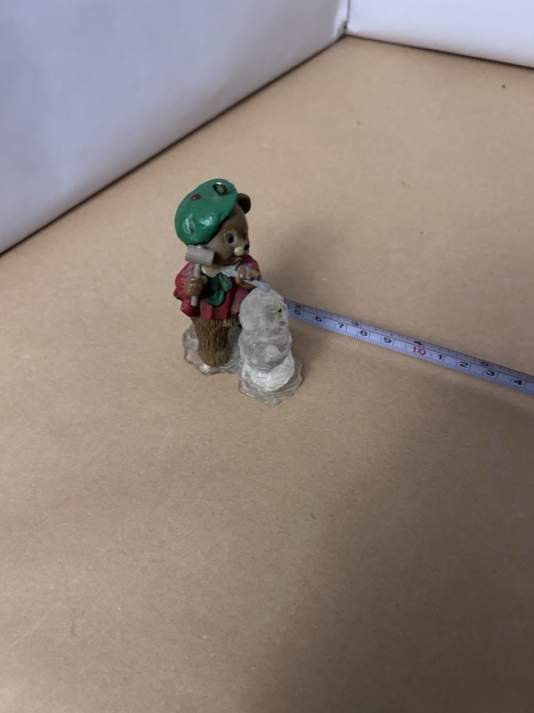 VTG Christmas Decoration Ornament Bear chiseling Ice