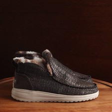 Hey Dude stivali donna taglia 8 Denny rosa smaltato slip on alla caviglia comodi comodi pelliccia sintetica