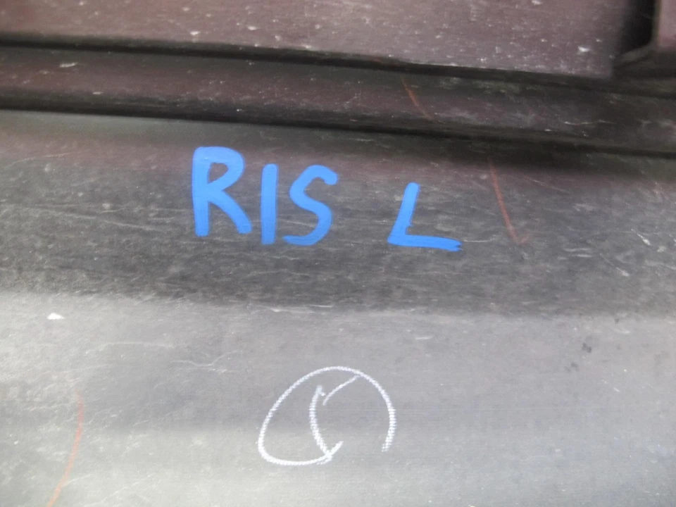 10-15 LEXUS IS350 IS250 CONVERTIBLE FALDÓN LATERAL IZQUIERDO Y DERECHO PANEL BASCULANTE ROJO OEM Foto 2 de 4