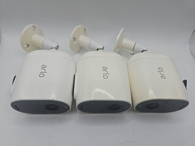 3 Arlo Essential Spotlight Cameras - VMC2030