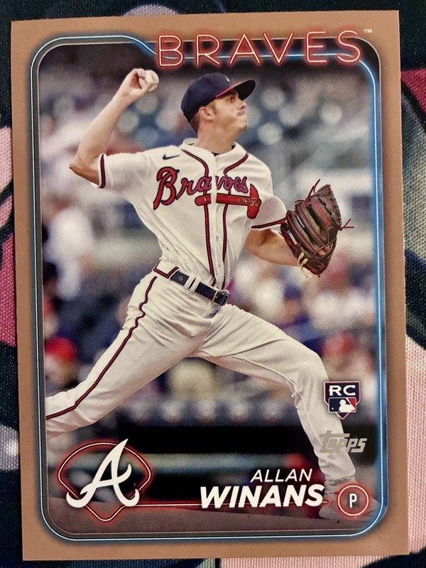 Topps 2024 Series 2 Baseball Allan Winans Atlanta Braves Gold Rookie #494 /2024