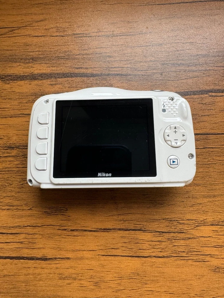 Nikon COOLPIX W150 White Digital Camera 13.2MP 3x Zoom Wi-Fi Bluetooth Full HD - Image 4 of 4