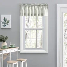 Plaza Stripe 15 In. L Polyester/Cotton Tailored Valance in Sage