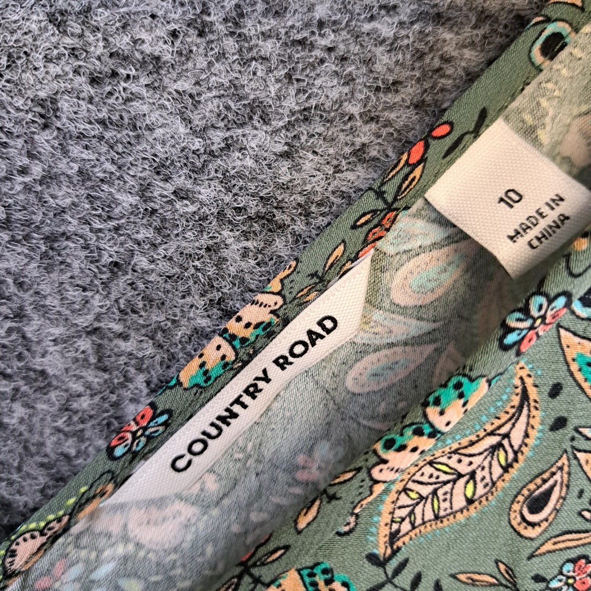 country road green floral dress Deep Green Cinched Long Sleeve Satin Dress – PinkBlush