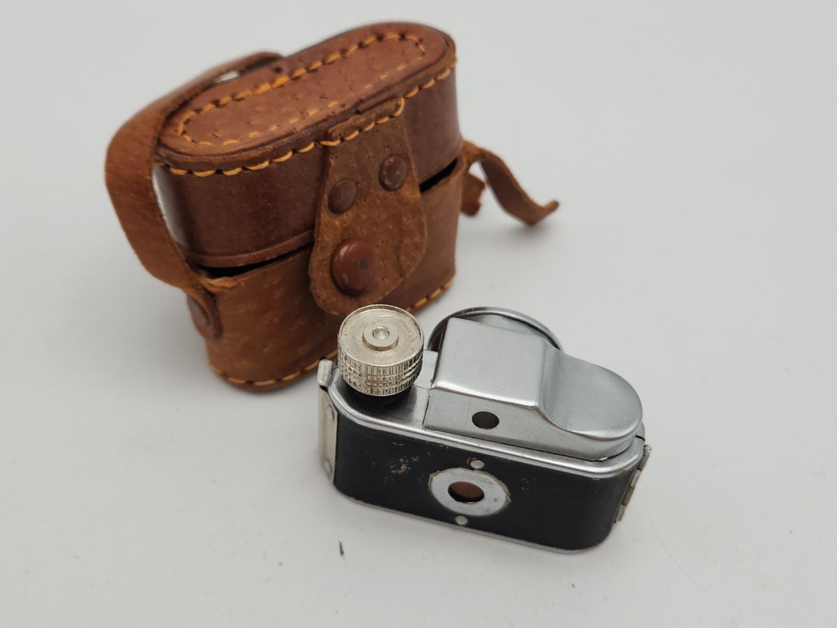 Toyoca 16 Subminiature 16mm Mini Miniature Camera w/ Case - Japan