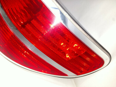 2007 to 2010 Saturn Outlook Right Passenger RH Tail Light OEM O4927 DW
