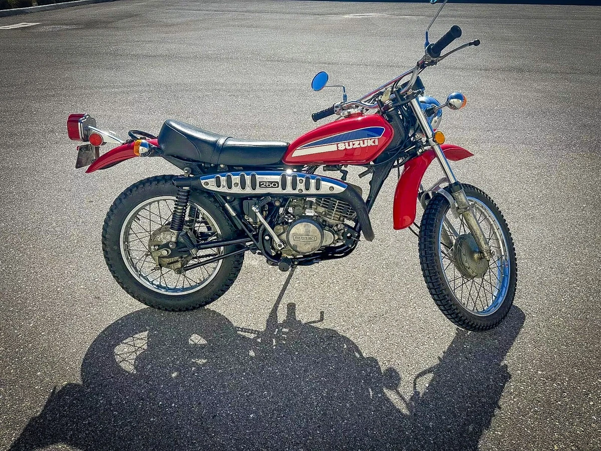 Original Paint Pops on This 1974 Suzuki TS-250 Savage
