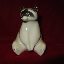 Lomonosov sitting raccoon porcelain figure, Russia  4½ 