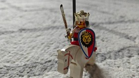 Lego Fright Knights Sets 6047/6027/6004 + Royal King (6008) - Very Good