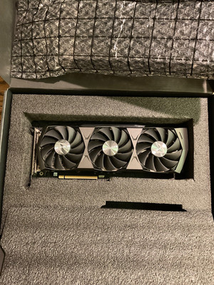ZOTAC GAMING GeForce RTX 3070 Ti Trinity OC 8GB GDDR6X Graphics Card Open box