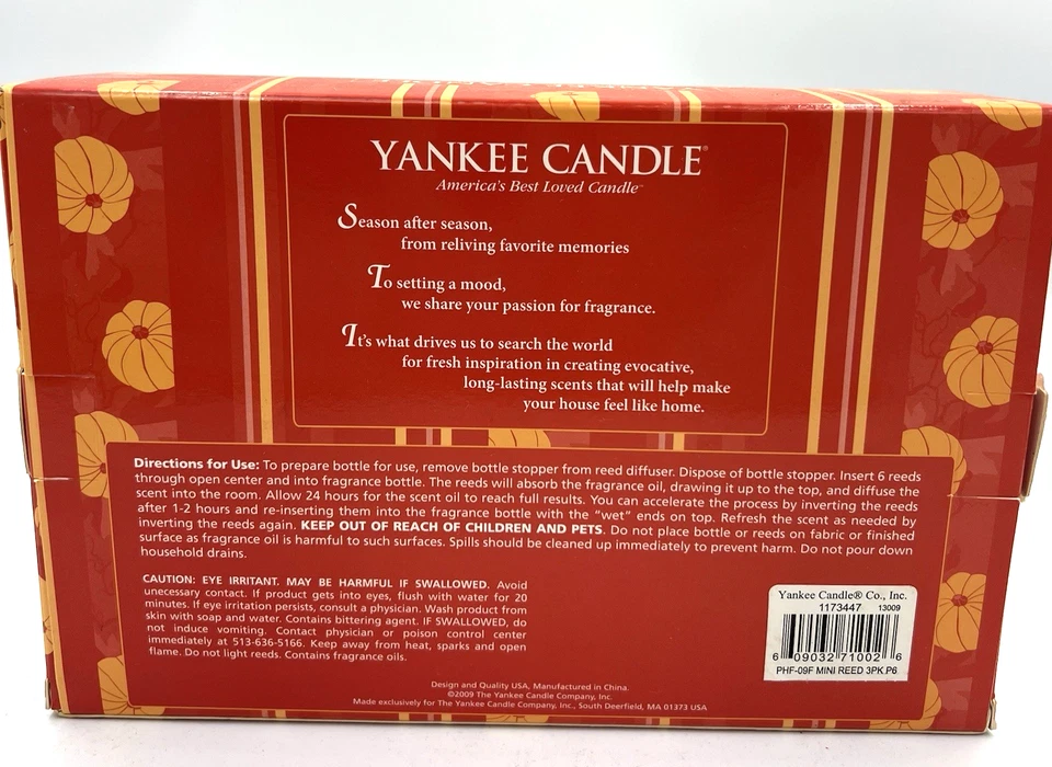 Yankee Candle Mini Reed Diffuser Set Spiced Pumpkin Mcintosh Spice Autumn Wreath - Image 3 of 4