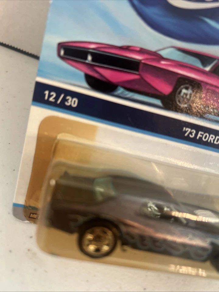 Ford Gran Torino Blue Flames 12/30 Spectrafrost Hot Wheels Cool Classics '73  Foto 3 de 4