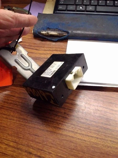 Chassis ECM Cruise Control Left Hand Dash Fits 00-01 MAZDA MPV 168103 - Image 2 of 3