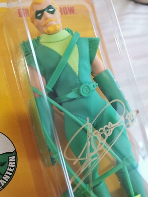 Green Arrow Retro-Action DC Super Heroes signed by Stephen Amell