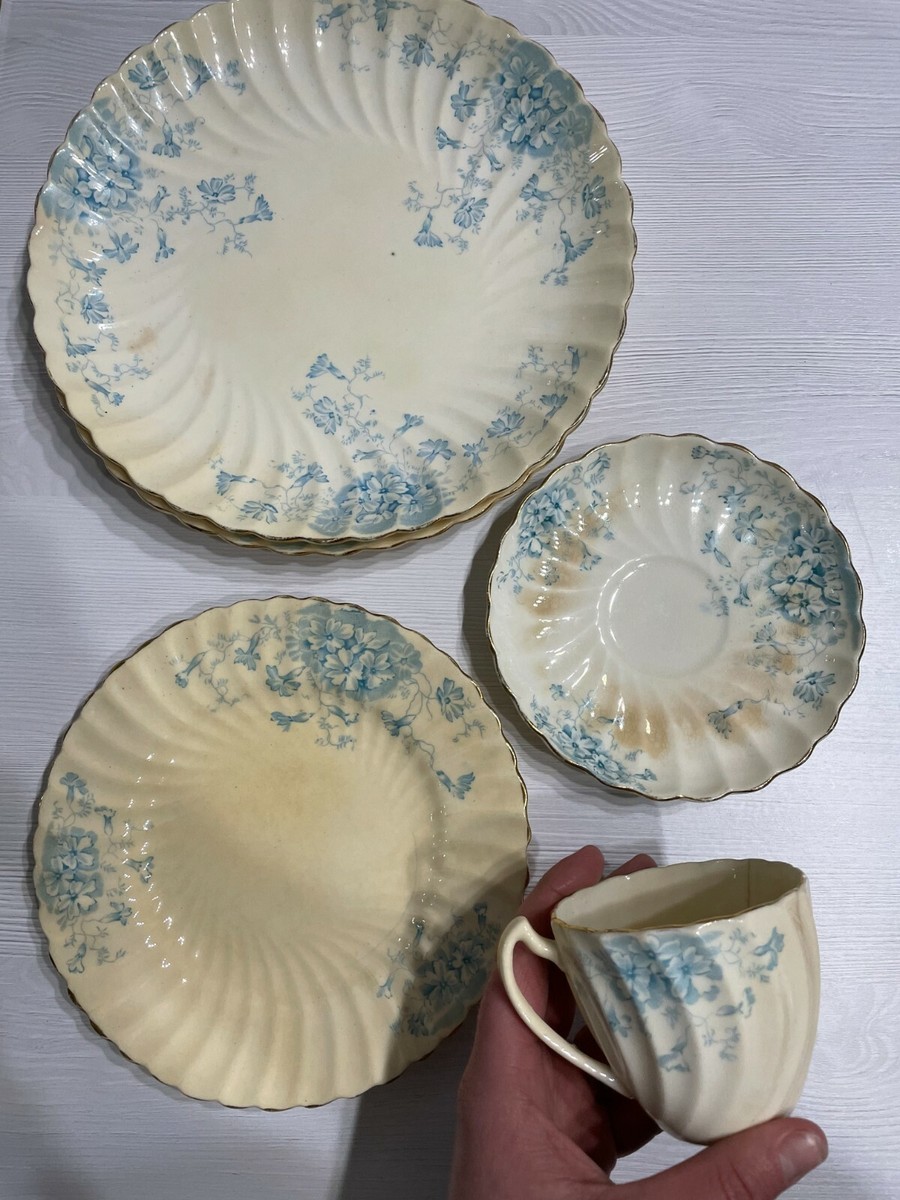 ティート　チョップマン Antique Chapman Rd 228871 ~ Teacup Saucer & Plates Set ~ Blue