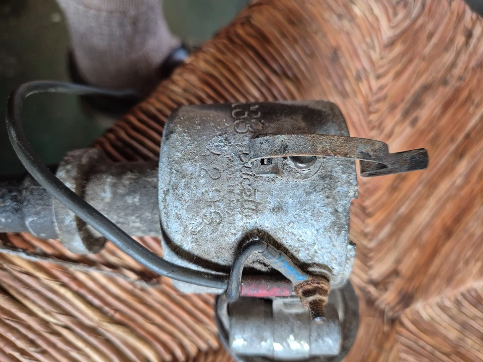 Distribuidor de encendido Ducellier 4297 R259/C33 Renault 10 / R10 1300 Allumeur R259C33 Foto 2 de 4