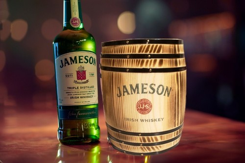 Jameson Irish Whisky Mini Wooden Barrel