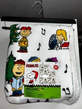 PEANUTS Sherpa Throw Blanket 50"x60 Snoopy Woodstock as Present Gift Christmas