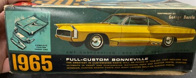 AMT 6625 1965 Pontiac Bonneville Hardtop annual vintage 1/25 McM