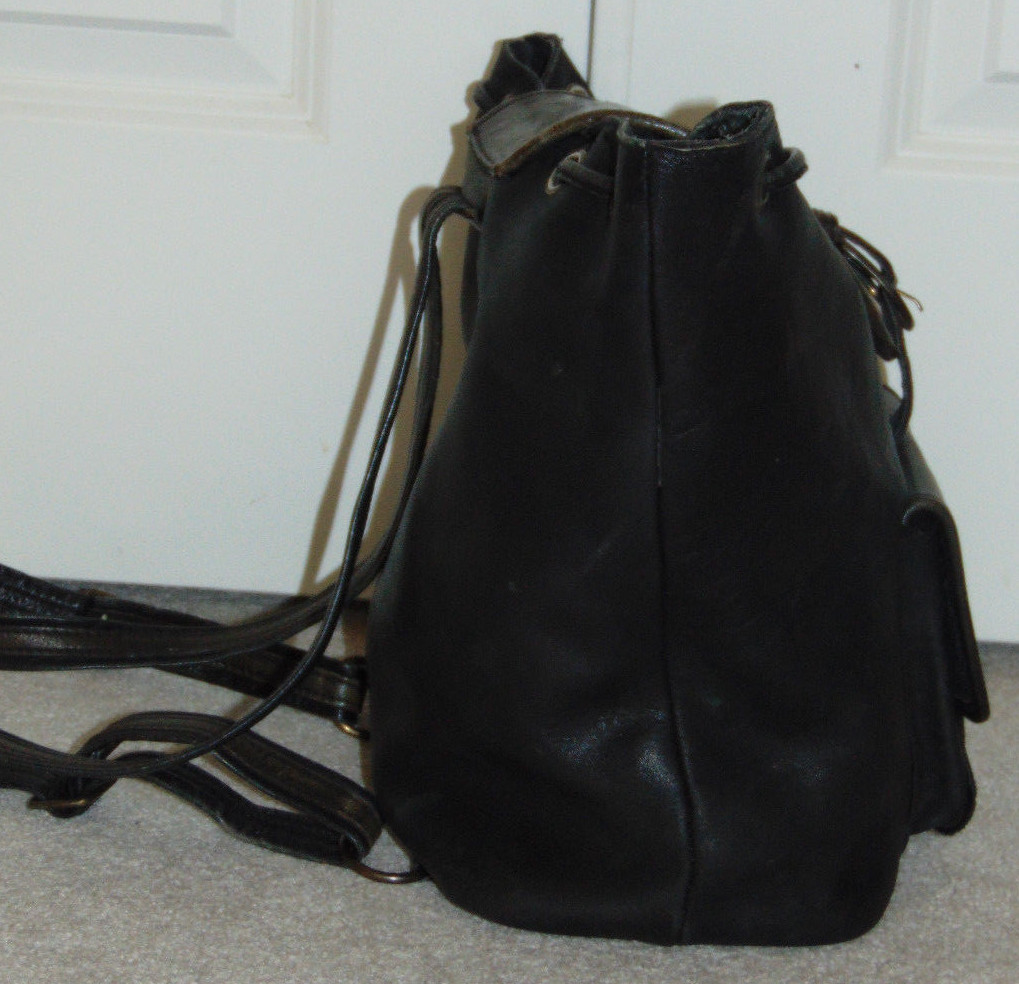 VINTAGE DISTRESSED BLK/BROWN FULL-GRAIN LEATHER FLAP COVER  display picture 1