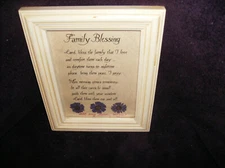 FAMILY BLESSING PICTURE UNDER GLASS WOOD FRAME 8" x 9-1/2" NEW IN BOX