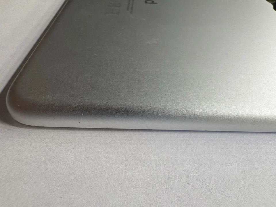 Apple iPad mini (4th generation) · 128GB · Wi-Fi, Foto 4 von 5