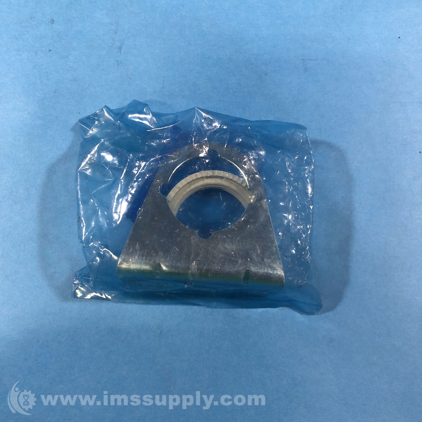 SMC AR22P-270AS Bracket Assembly FNIP