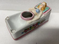“naughty Nodder” Novelty Smoking Ashtray Lady in Bathtub Missing Legs & Fan