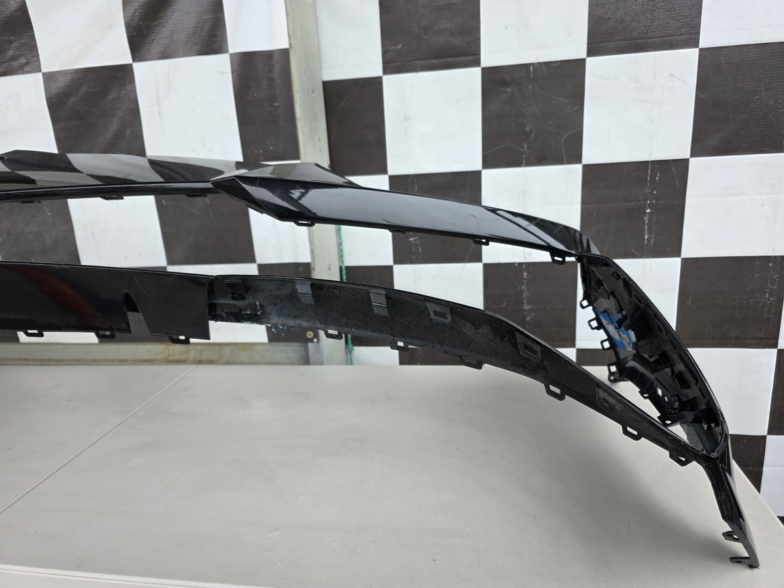 2019 2020 2021 2022 2023 2024 Lamborghini Urus Front Bumper Used Oem 4ML807437