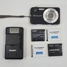 Casio Exilim EX-Z77 7.2MP Digital Camera for Parts or Repair Batteries Charger