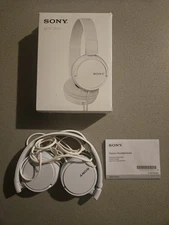 Sony MDR-ZX110 Ear-Pad (On the Ear) Headband Wired Headphones - White