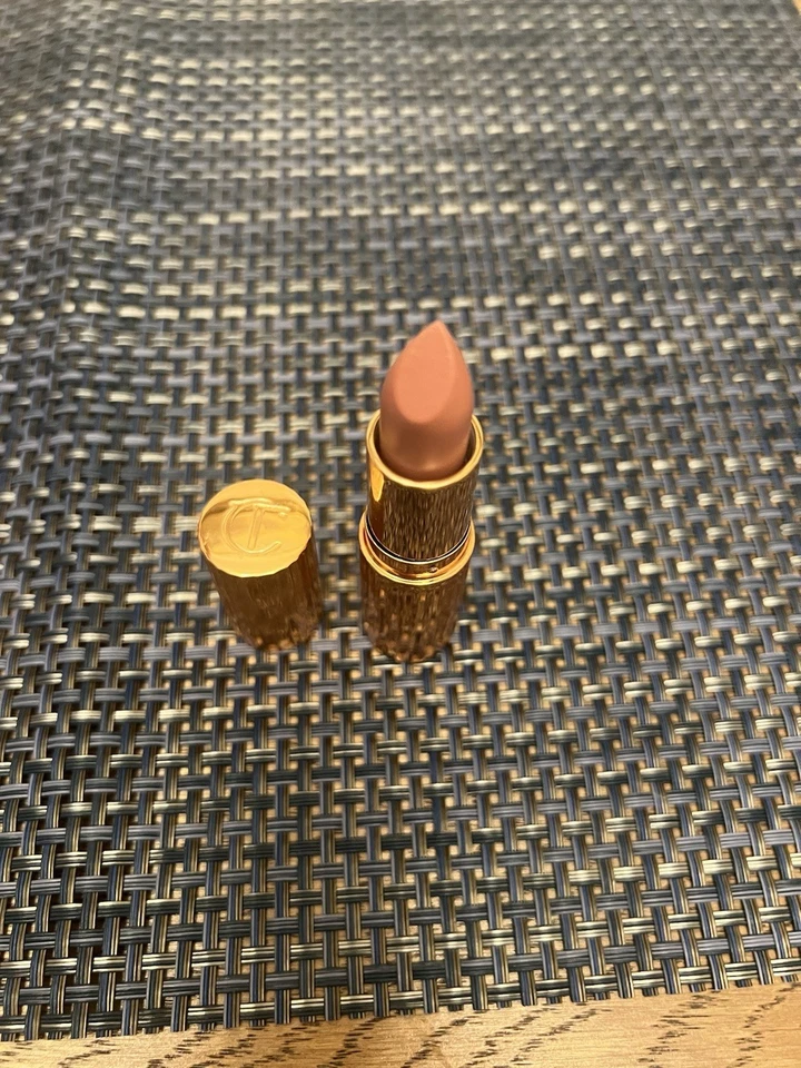 Charlotte Tilbury Matte Revolution Lipstick - 1g - Image 2 of 3