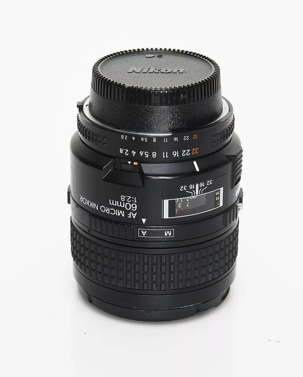 Nikon AF Micro Nikkor 60mm f2.8D Prime Lens. Nice Condition !!!!