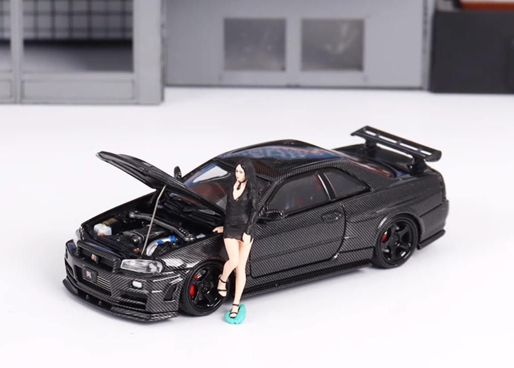 TT 1:64 JDM Carbon GTR Skyline R34 Z-Tune Figure Model